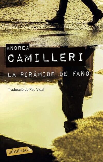 La piràmide de fang (CAT)